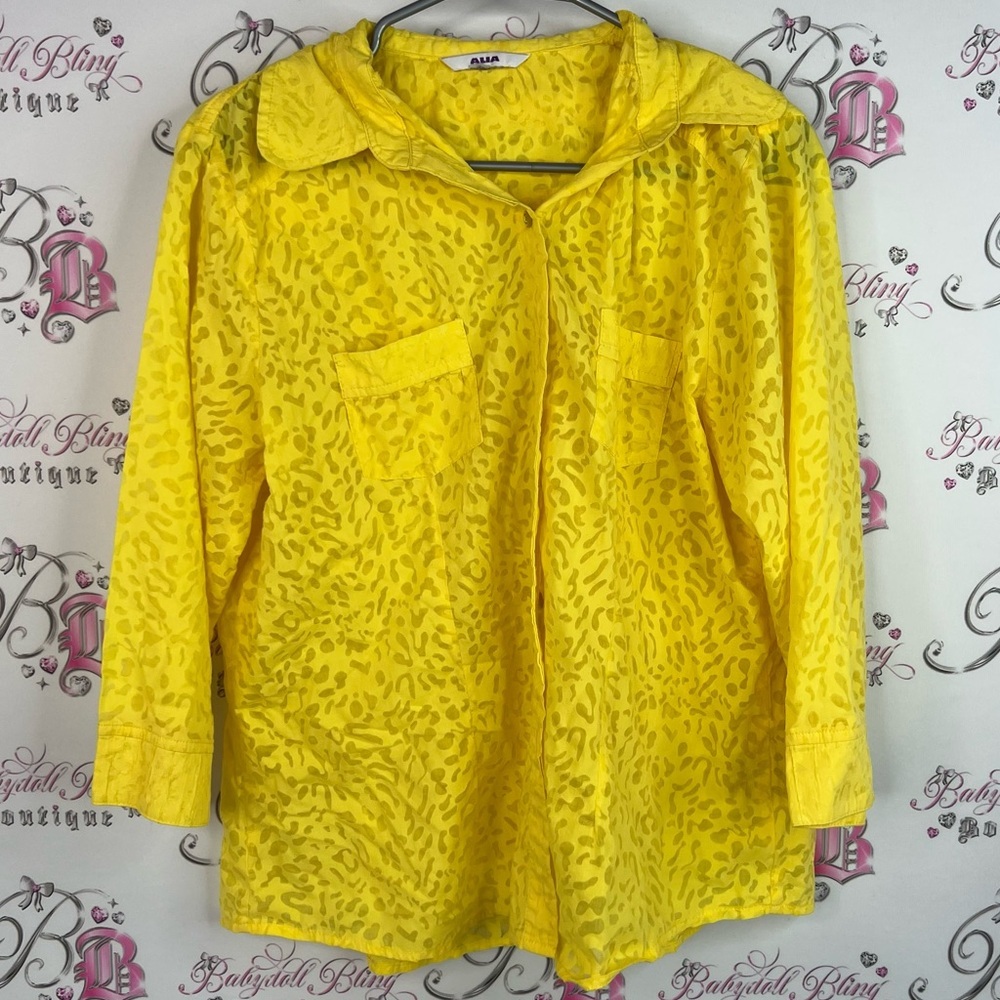 Alia button up cheetah leopard Yellow Animal Print Button-Up Shirt pockets